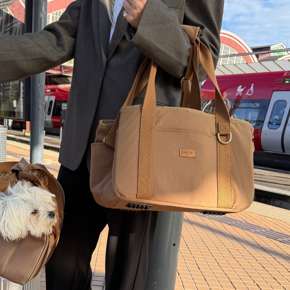 Weekendstaske til hunde i beige