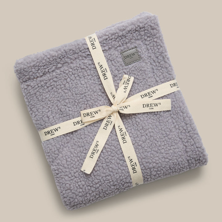 Soft dog blanket in teddy fleece - (grey)