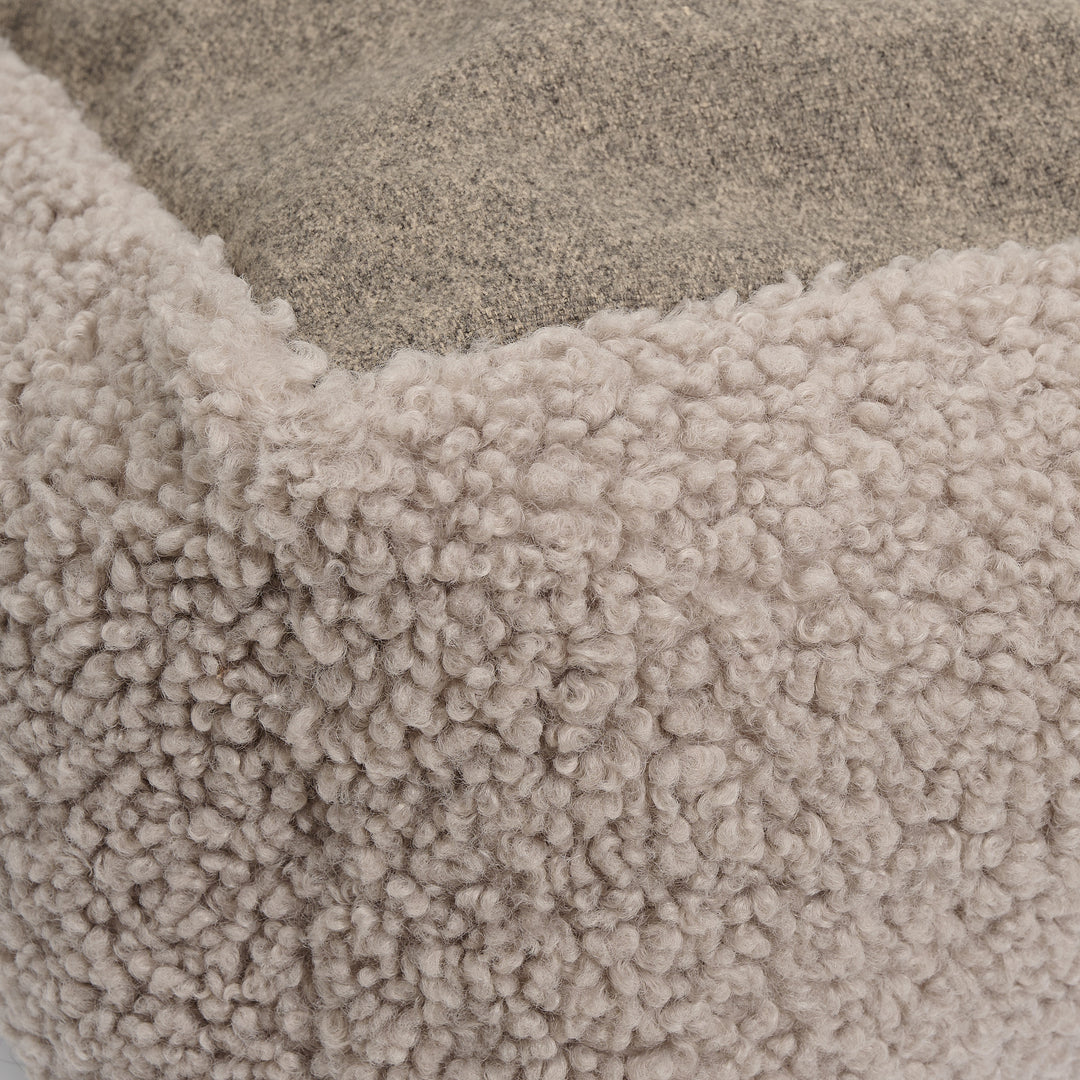 Nuna dog bed - Soft & washable dog bed made of memory foam (taupe)