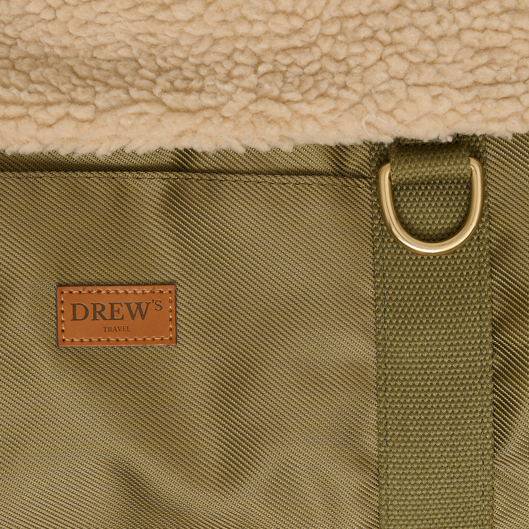 LIMITED EDITION - Olive // ​​Sporty dog ​​bag with soft teddy fleece lining