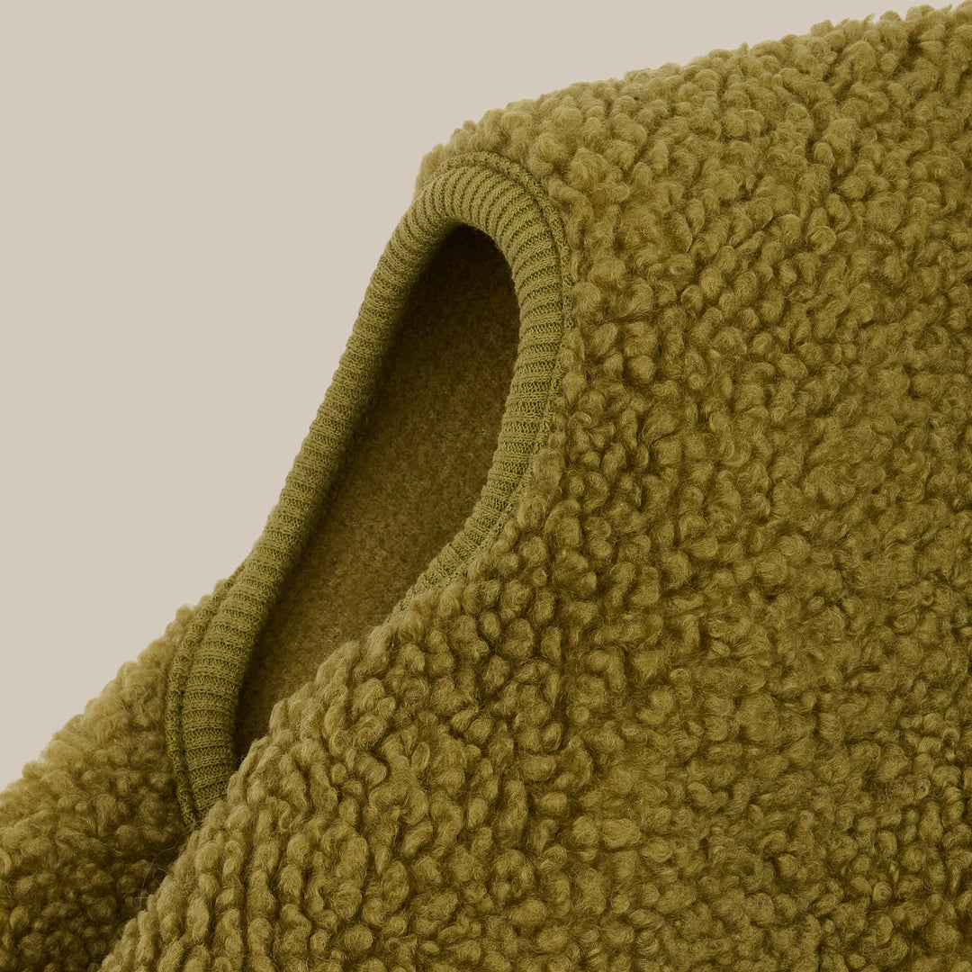 MILO // Dog sweater in soft teddy material (olive)
