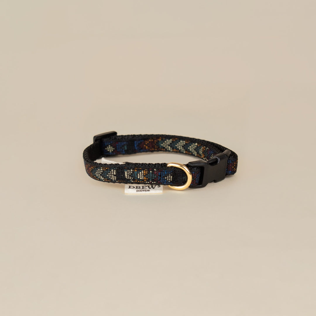 hvalpehalsbånd i blåt mønster